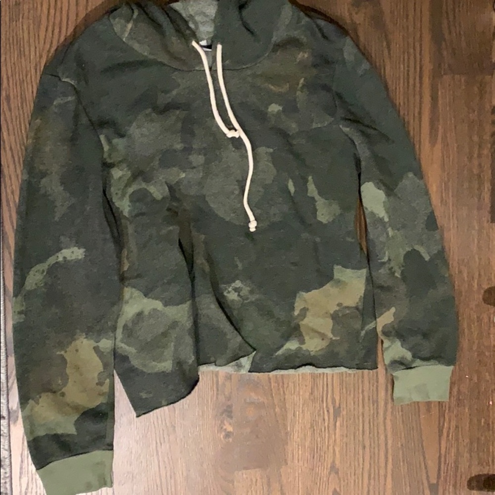 Camouflage Cropped Hoodie
